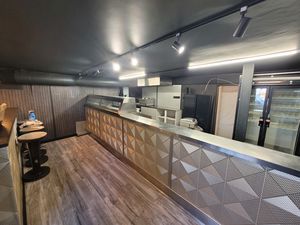 Photo 1- click for photo gallery